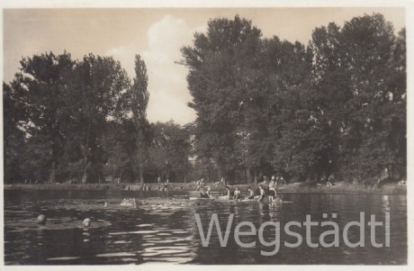 1930