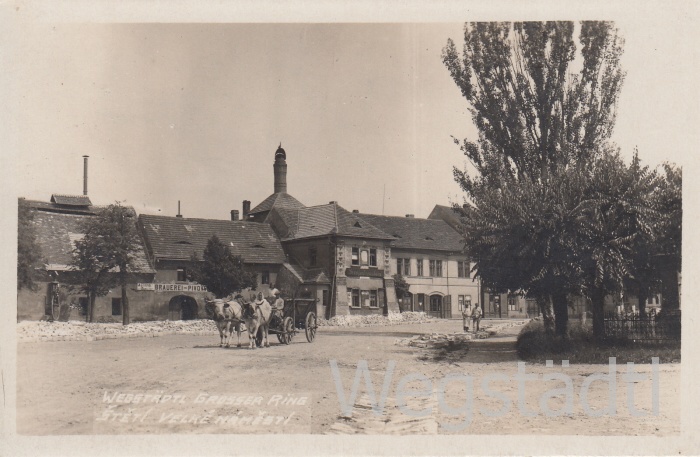 1932.