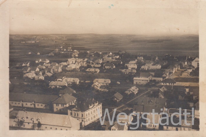 1933.