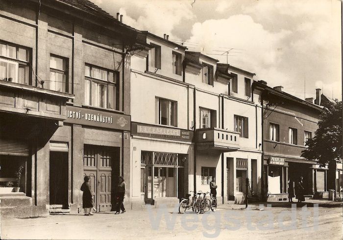 1960.jpg